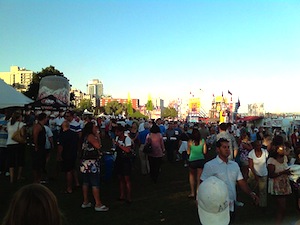Burlington Ribfest Crowd