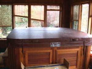 kitchener hot tub cover